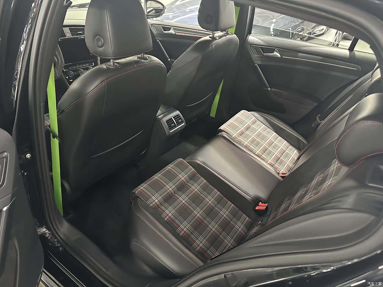 Volkswagen Golf, 2018 15