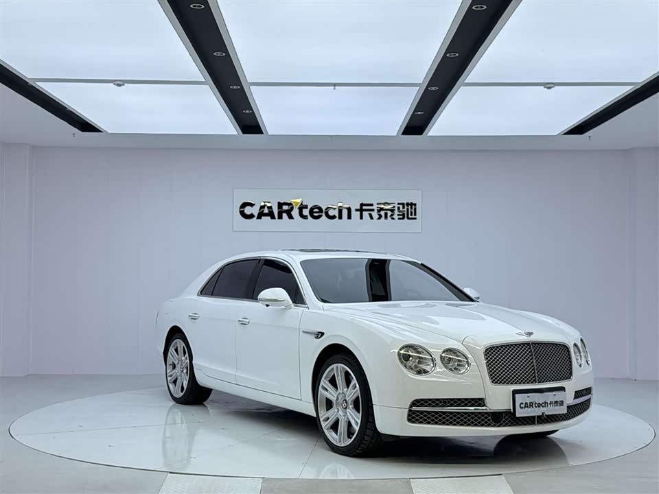 Bentley Flying
