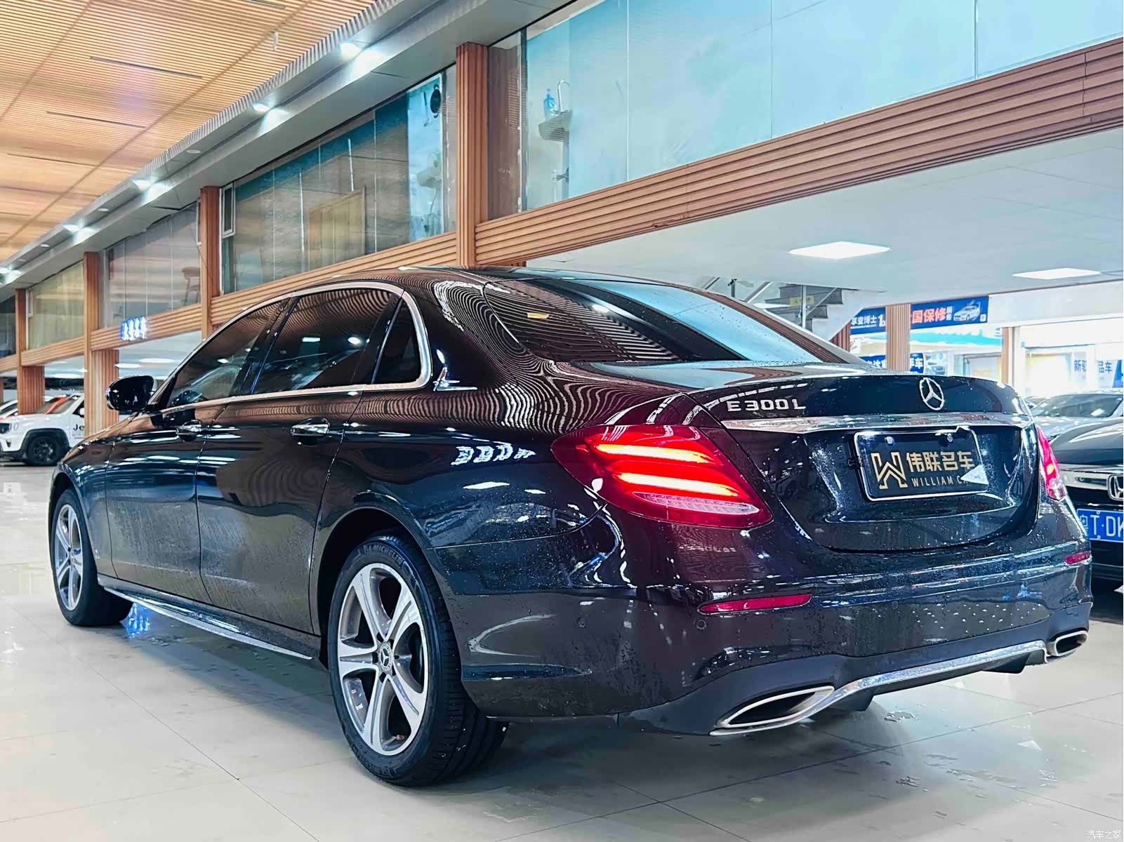 Mercedes-Benz E-Class, 2019 4