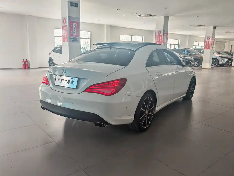Mercedes-Benz CLA