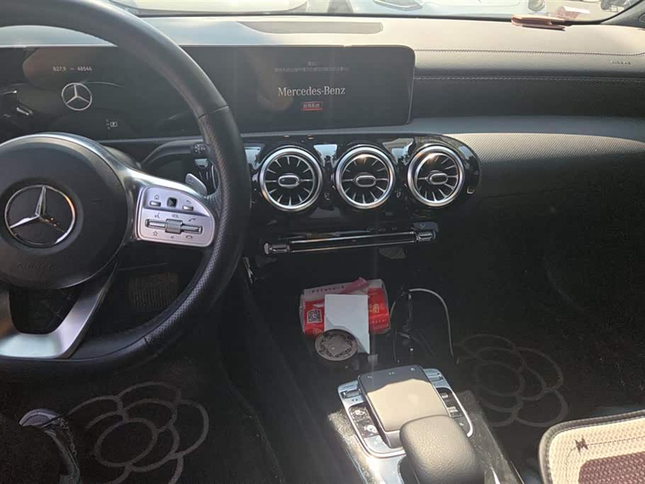 Mercedes-Benz Class A Mercedes-Benz Class A