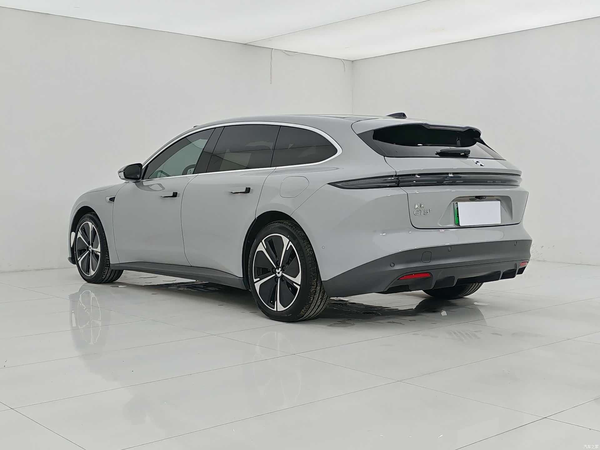 NIO ET5, 2024 4