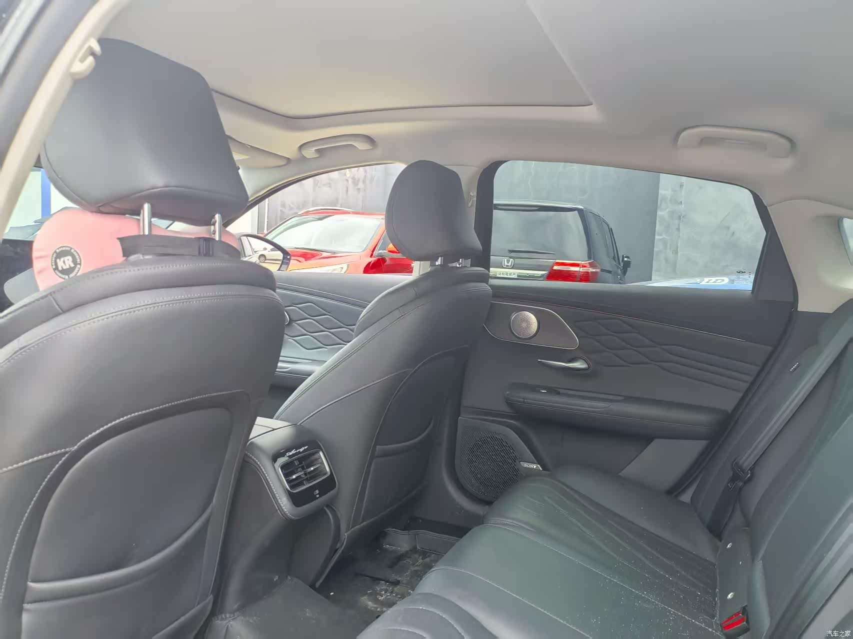 Chery Arrizo 8, 2026 15