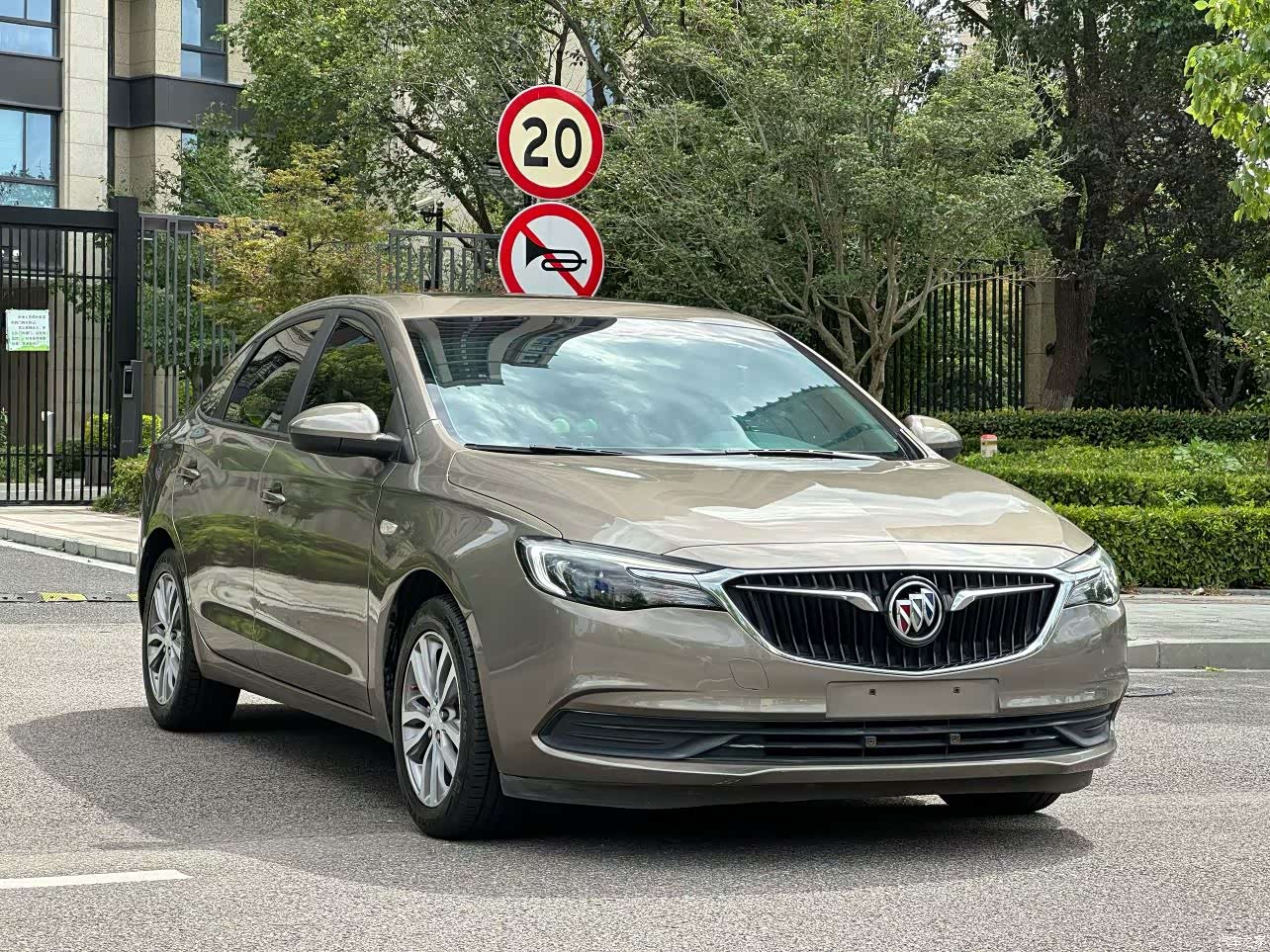 Buick VI, 2019 3