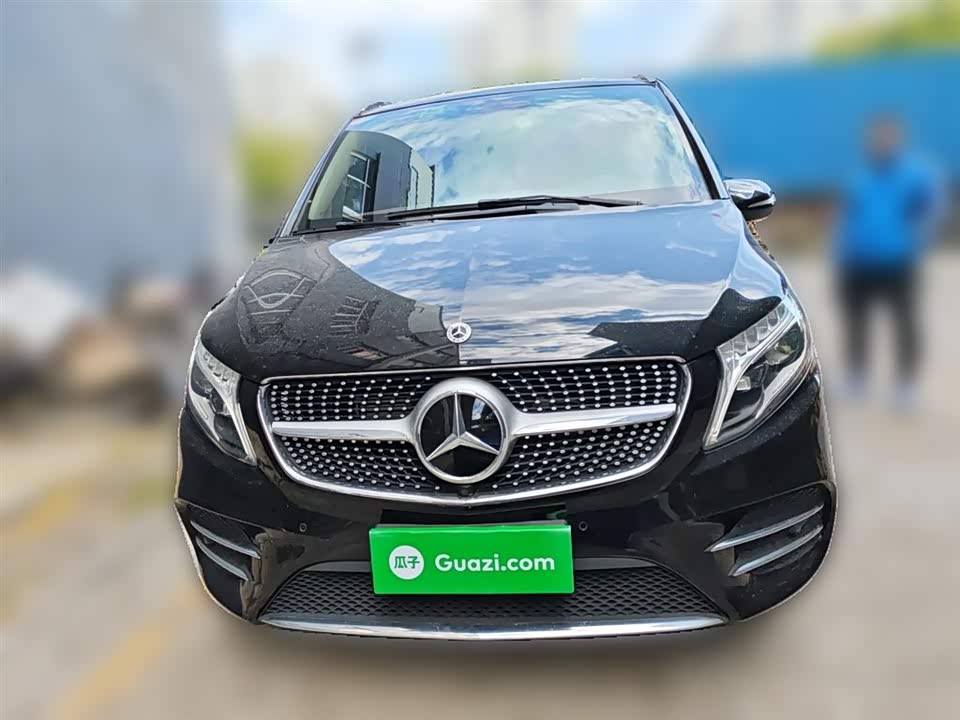 Mercedes-Benz V-class