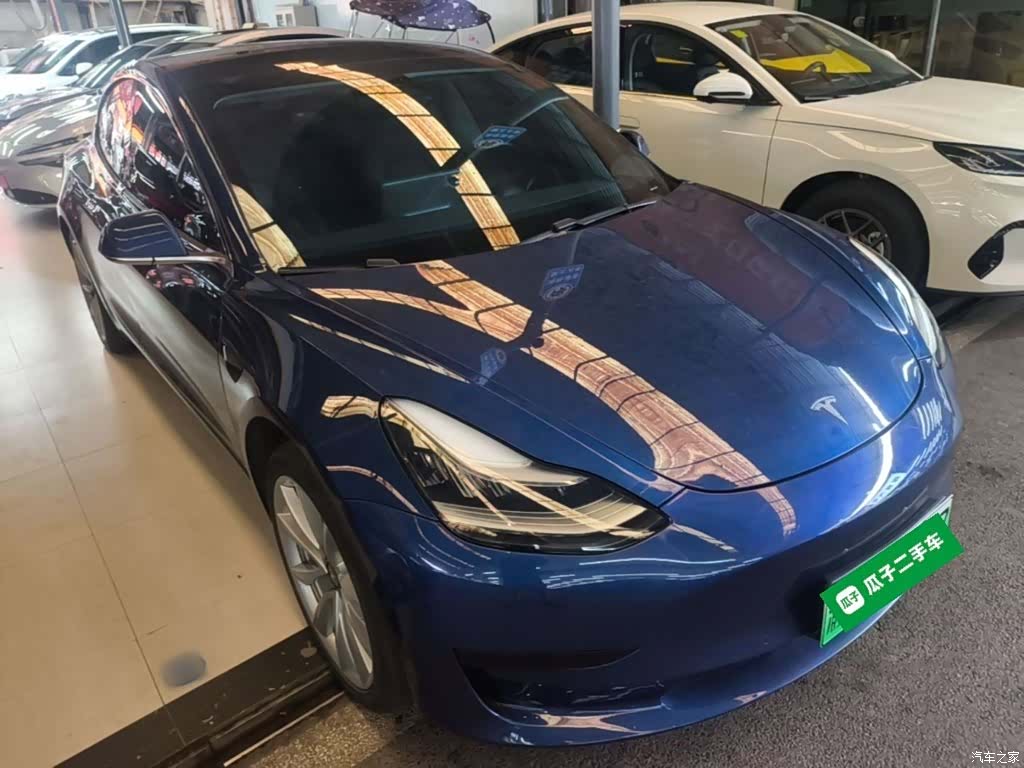 Tesla Model 3, 2020 4