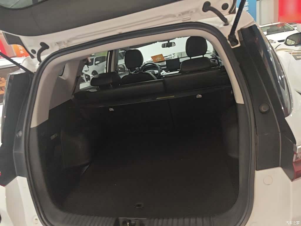 Geely X6, 2021 19