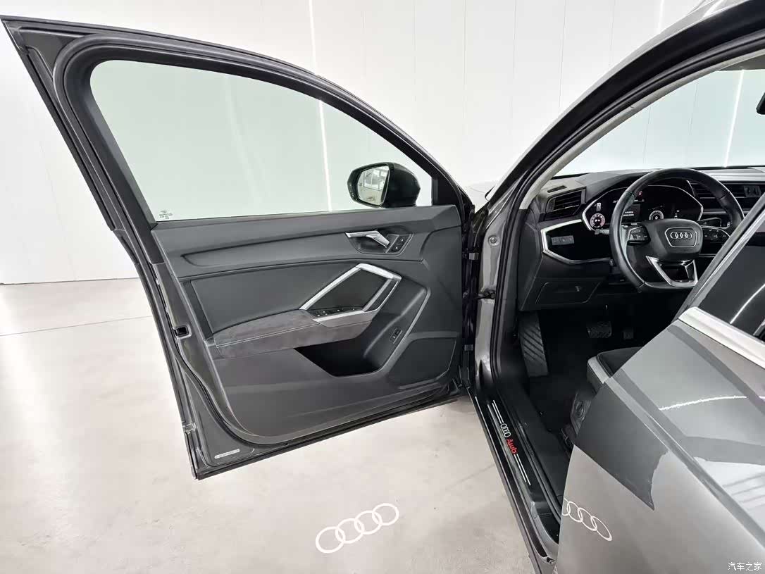 Audi Q3, 2022 17