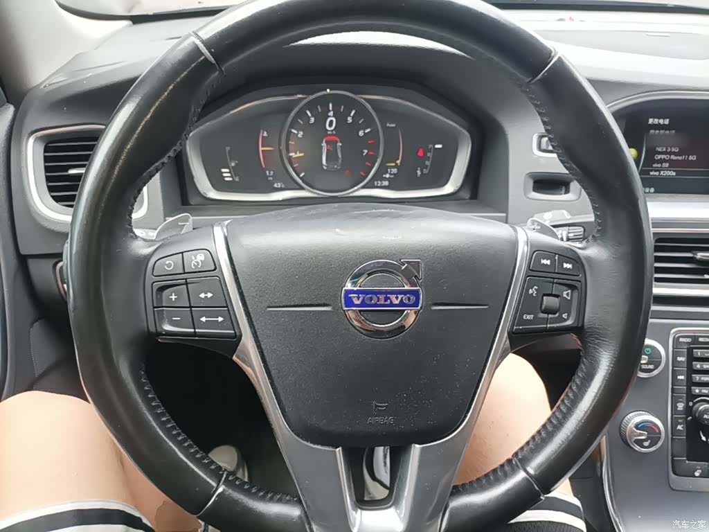 Volvo S60, 2016 11