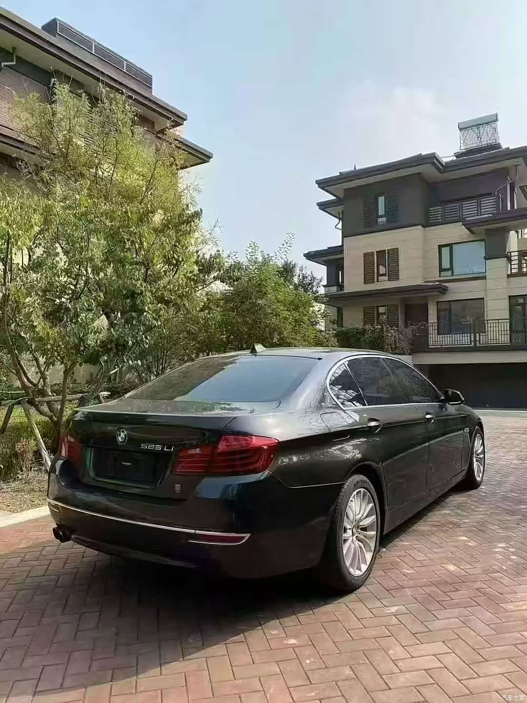 BMW 5 Series, 2012 6