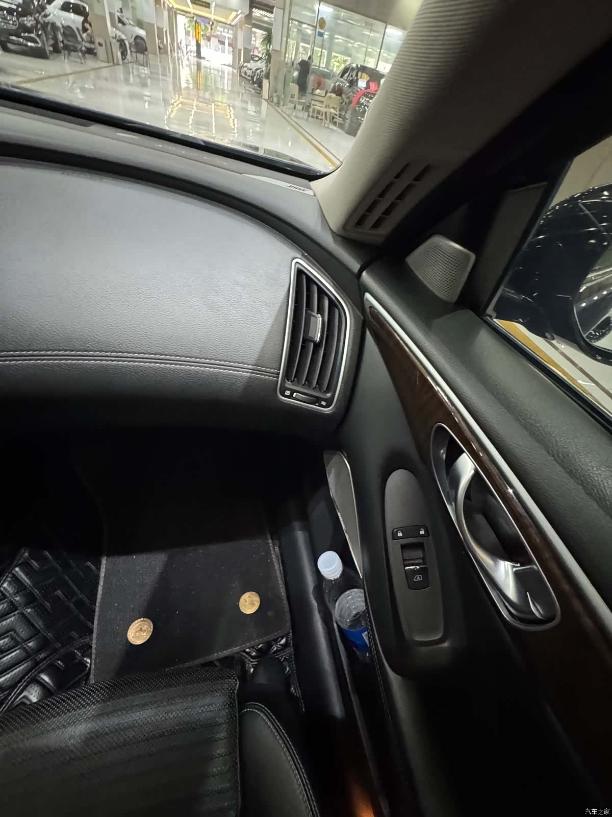 Infiniti Q50L, 2018 28