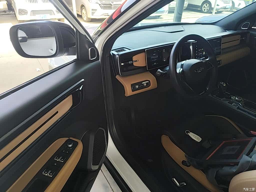 Geely Icon, 2022 16