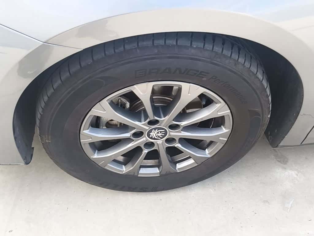 BYD Qin, 2025 23