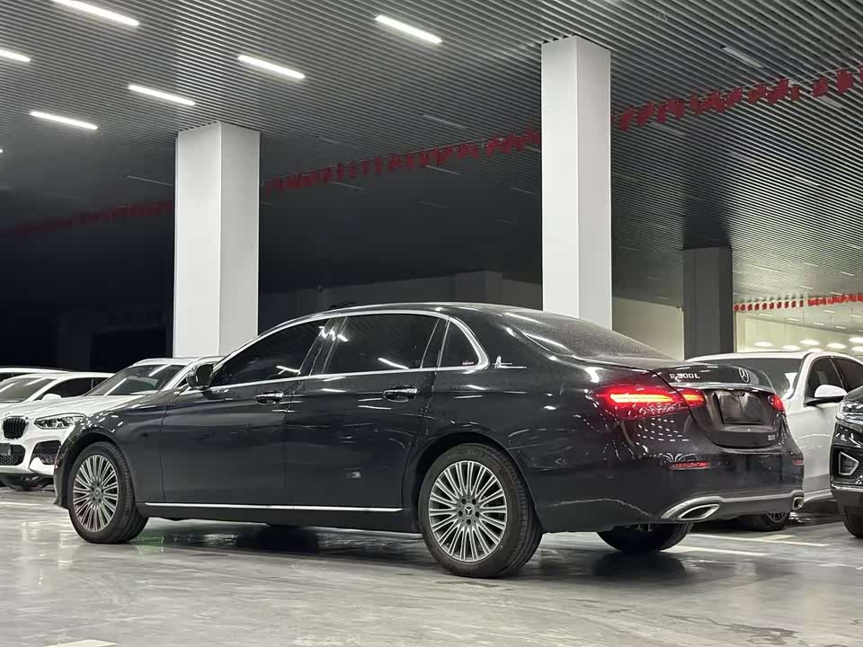 Mercedes-Benz E-class Mercedes-Benz E-class