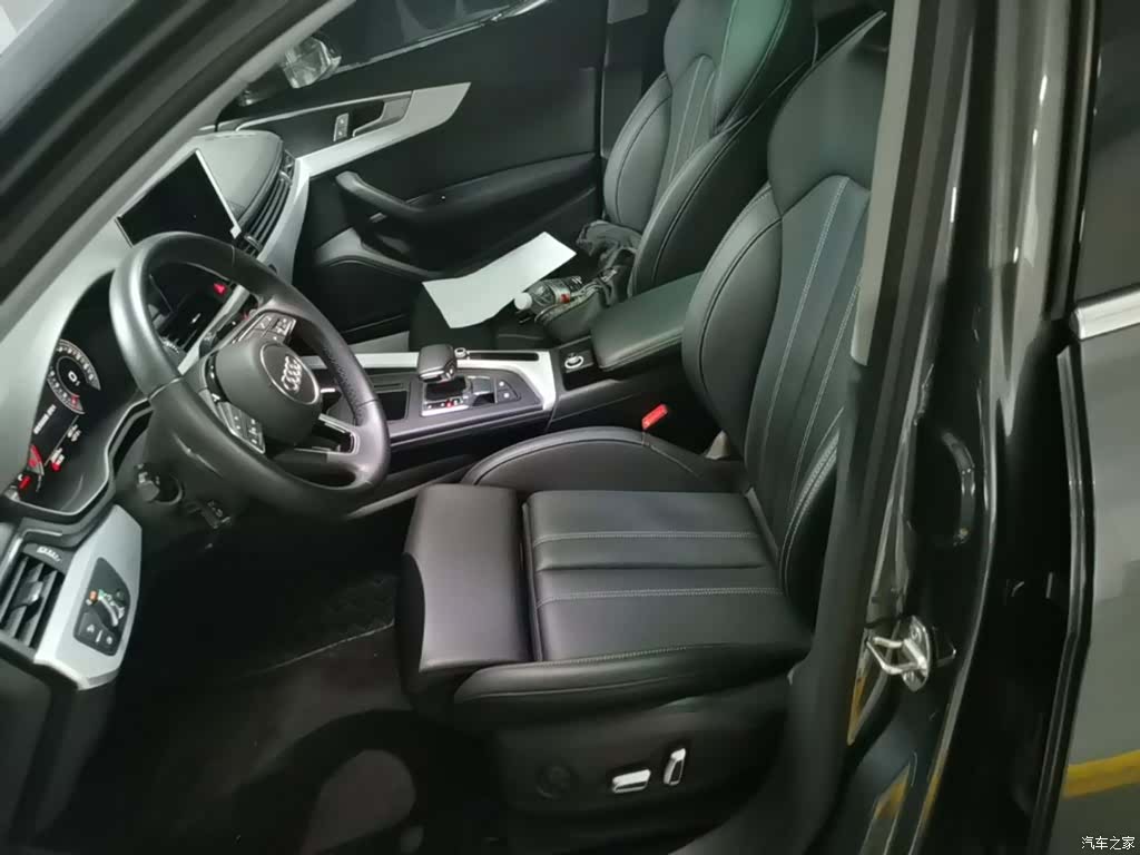 Audi A4L, 2024 22