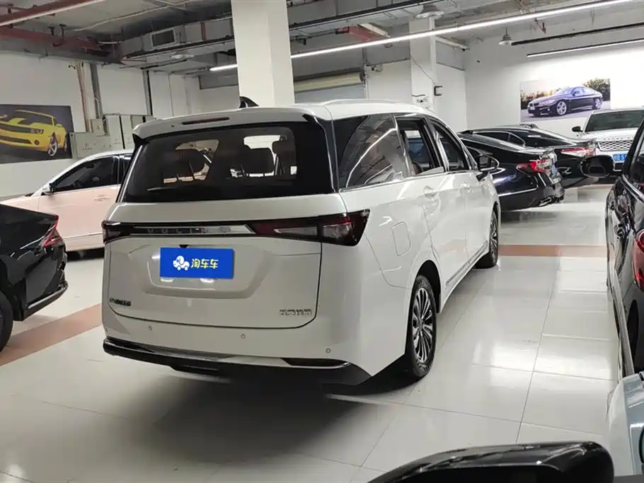 Wuling Wuling Jiachen