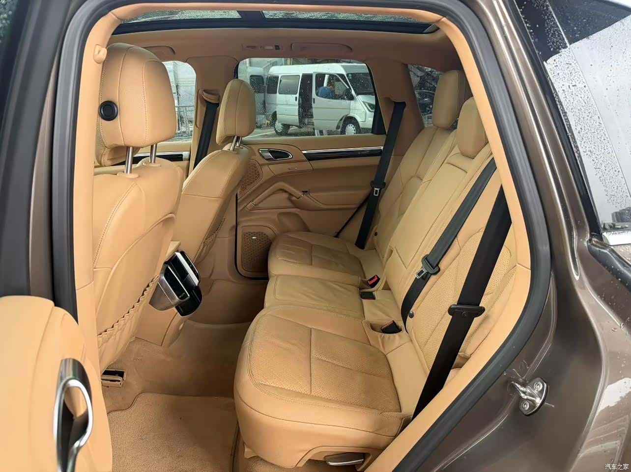 Porsche Cayenne, 2014 7
