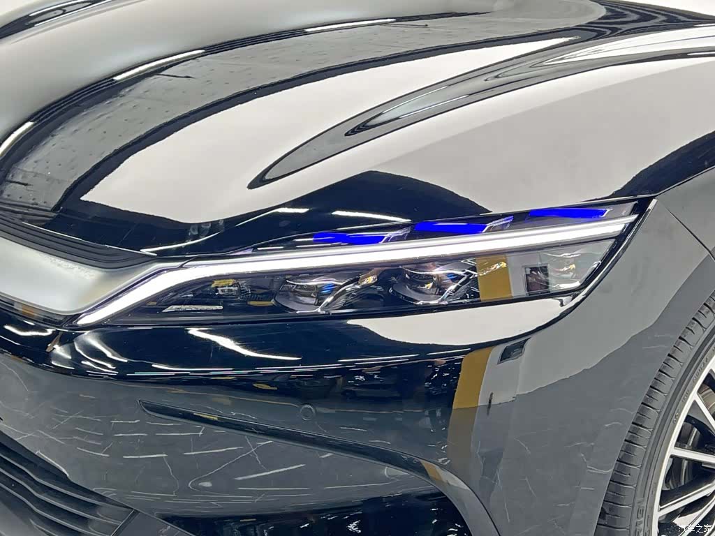 BYD Han, 2023 9