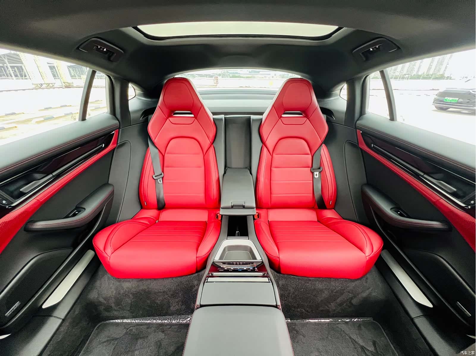 Porsche Panamera, 2025 9