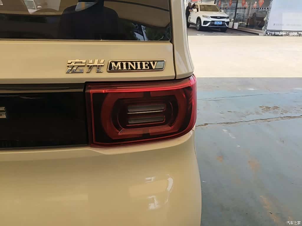 Wuling MINIEV, 2022 8