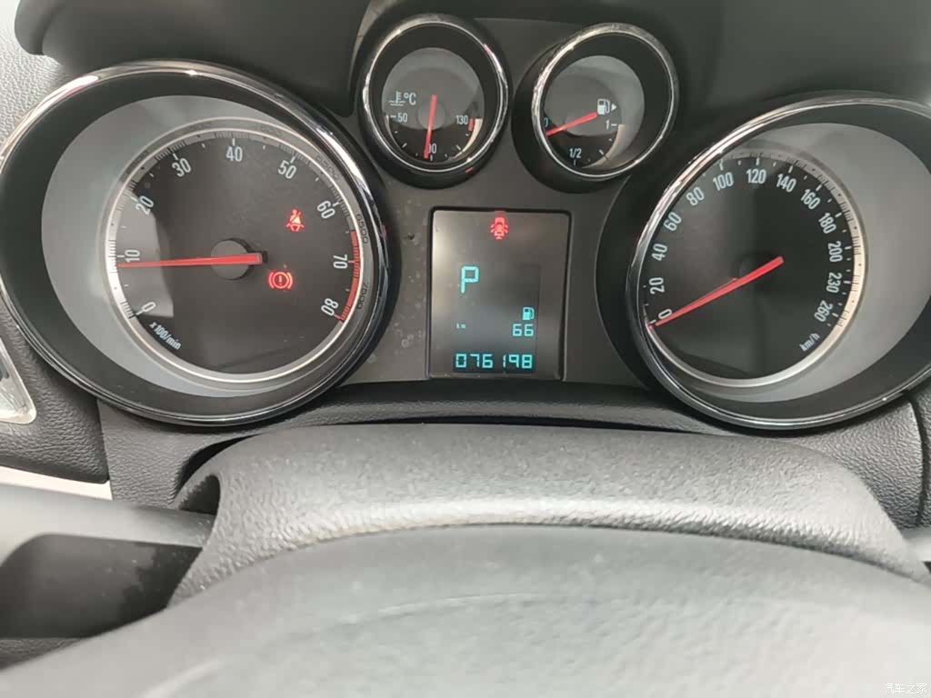 Buick Encore, 2014 12