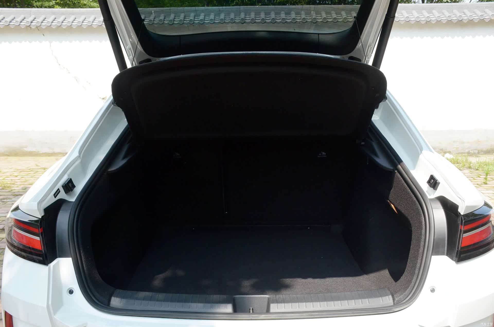 Volkswagen Lamando, 2025 14