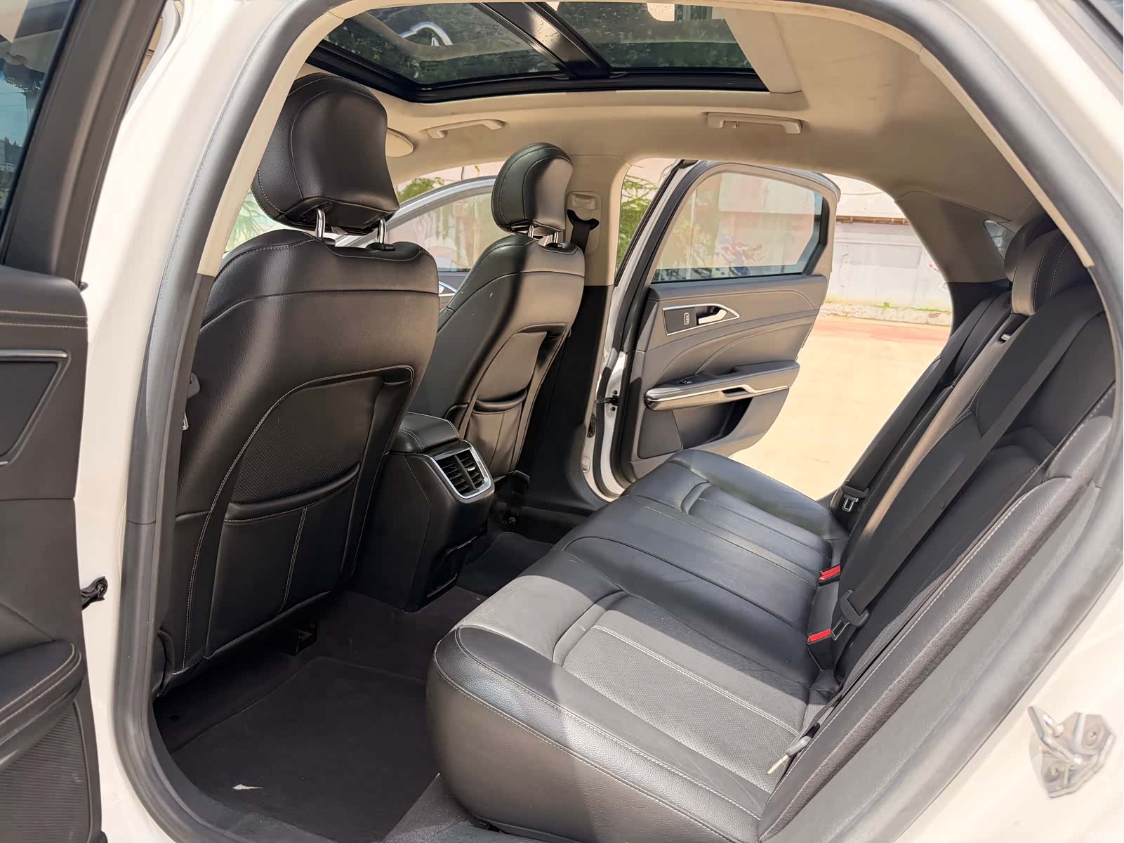 Ford Taurus, 2018 15