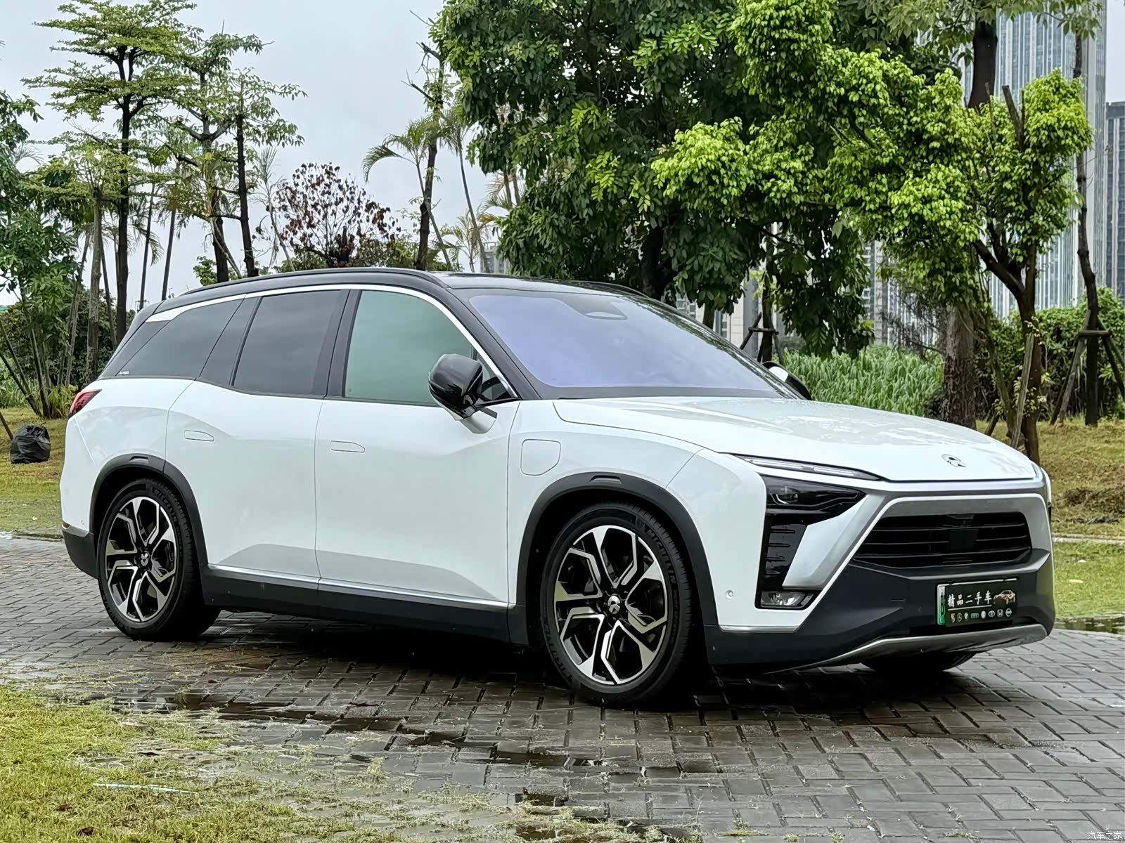NIO ES8, 2021 3