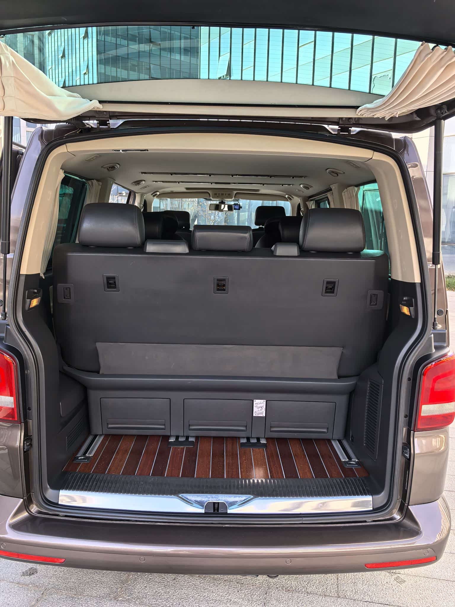 Volkswagen 65, 2016 19