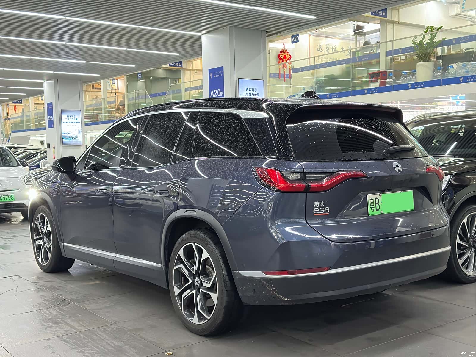 NIO ES8, 2020 11