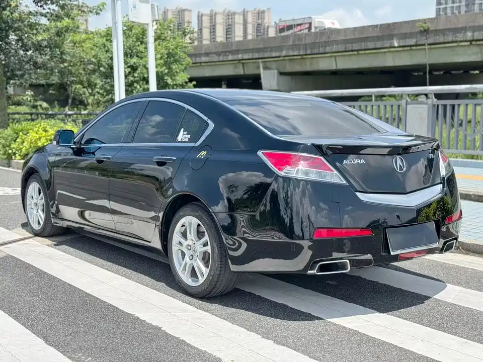 Acura TL