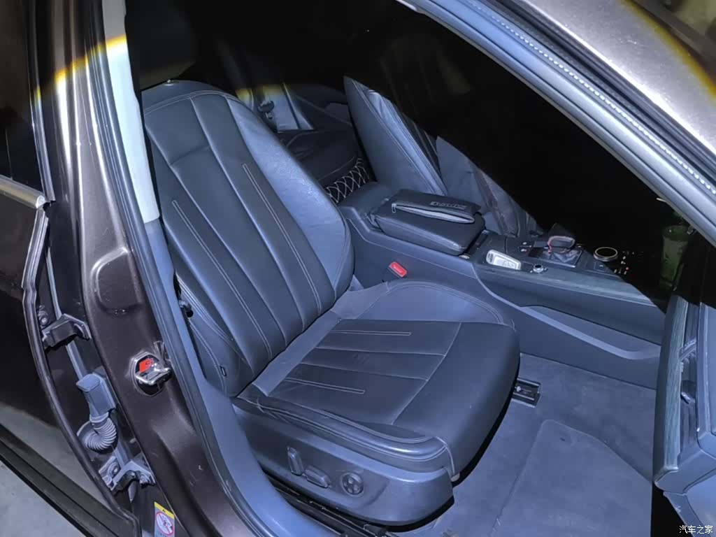 Audi A4L, 2016 25