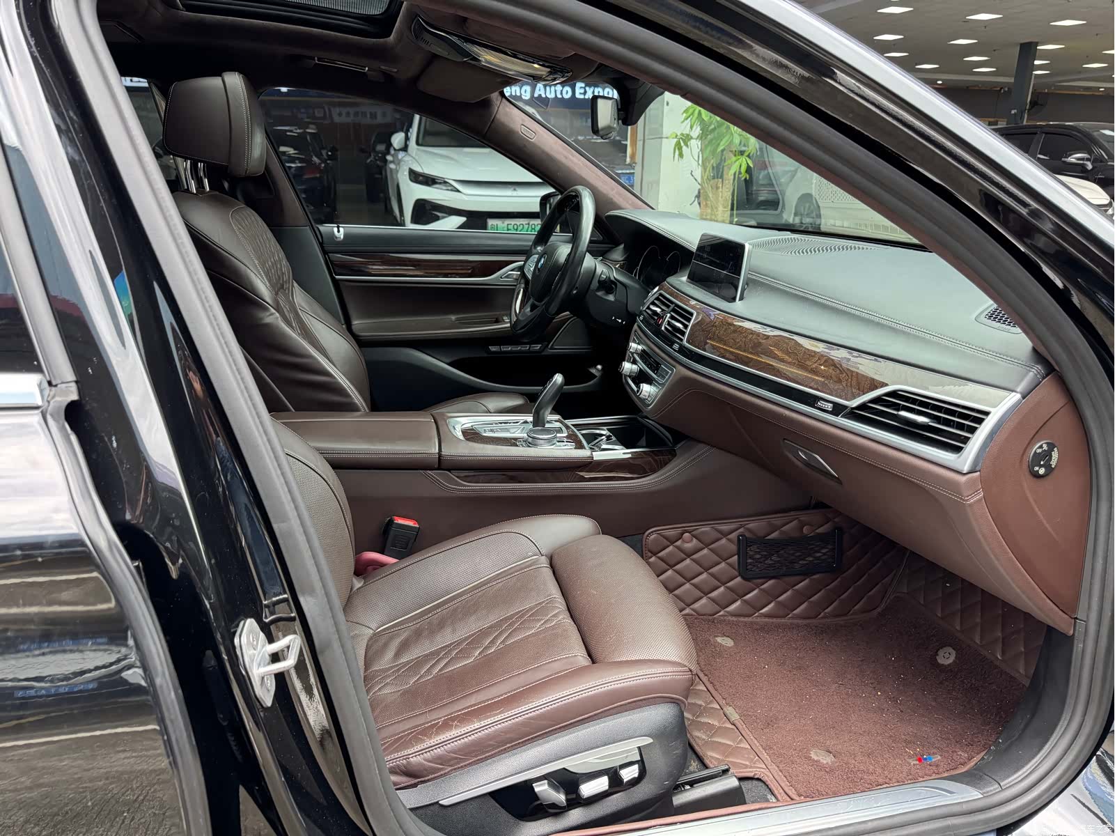 BMW 7 Series, 2017 9