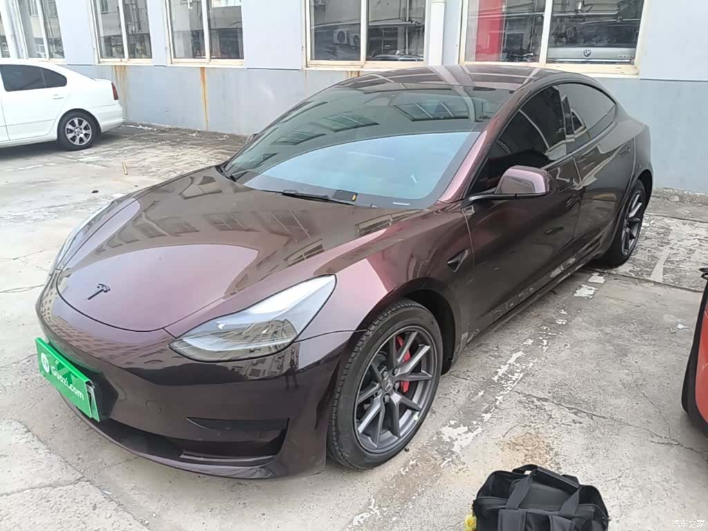 Tesla Model 3, 2023 1