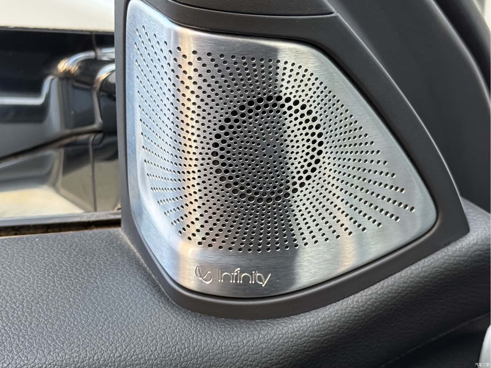 WEY VV6, 2018 22