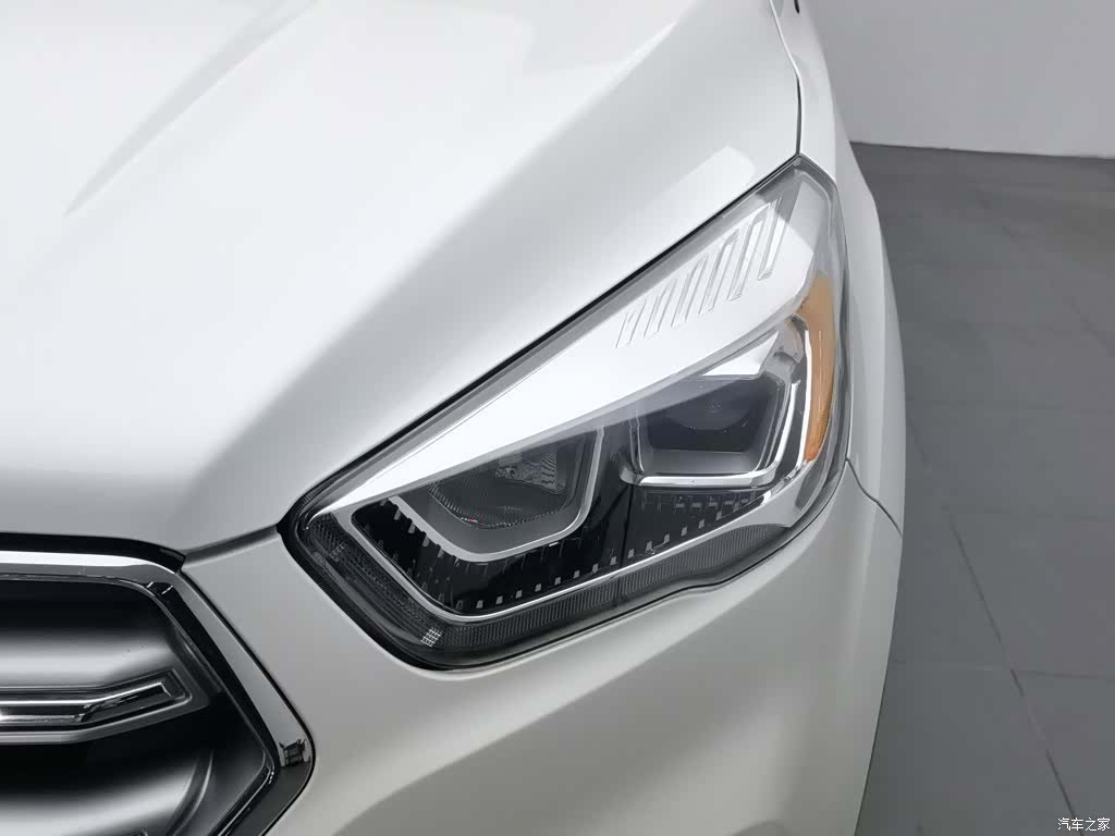 Ford Kuga, 2017 7