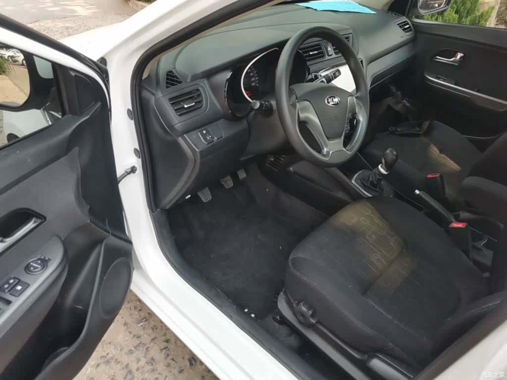 Kia K2, 2017 15