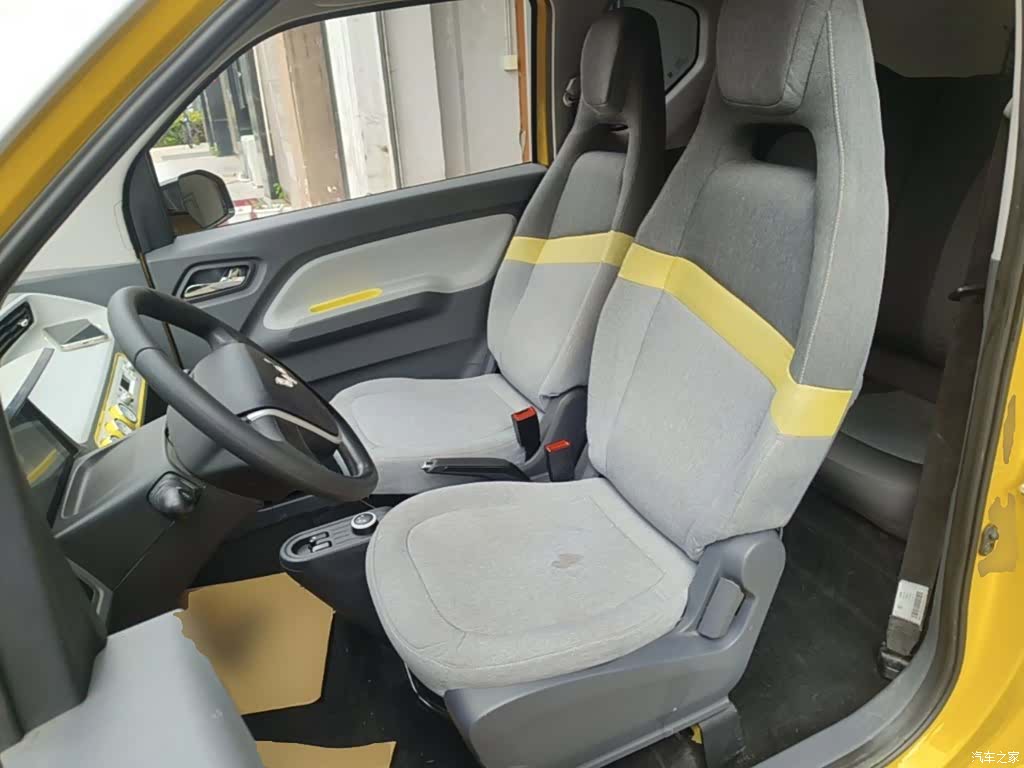 Wuling MINIEV, 2021 15