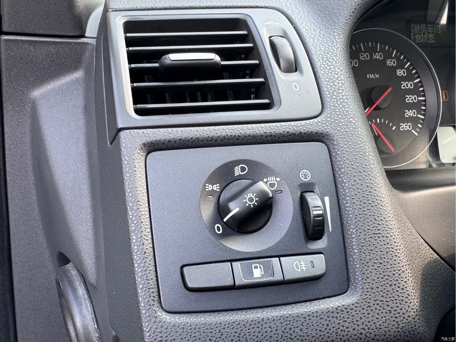 Volvo C30, 2013 10