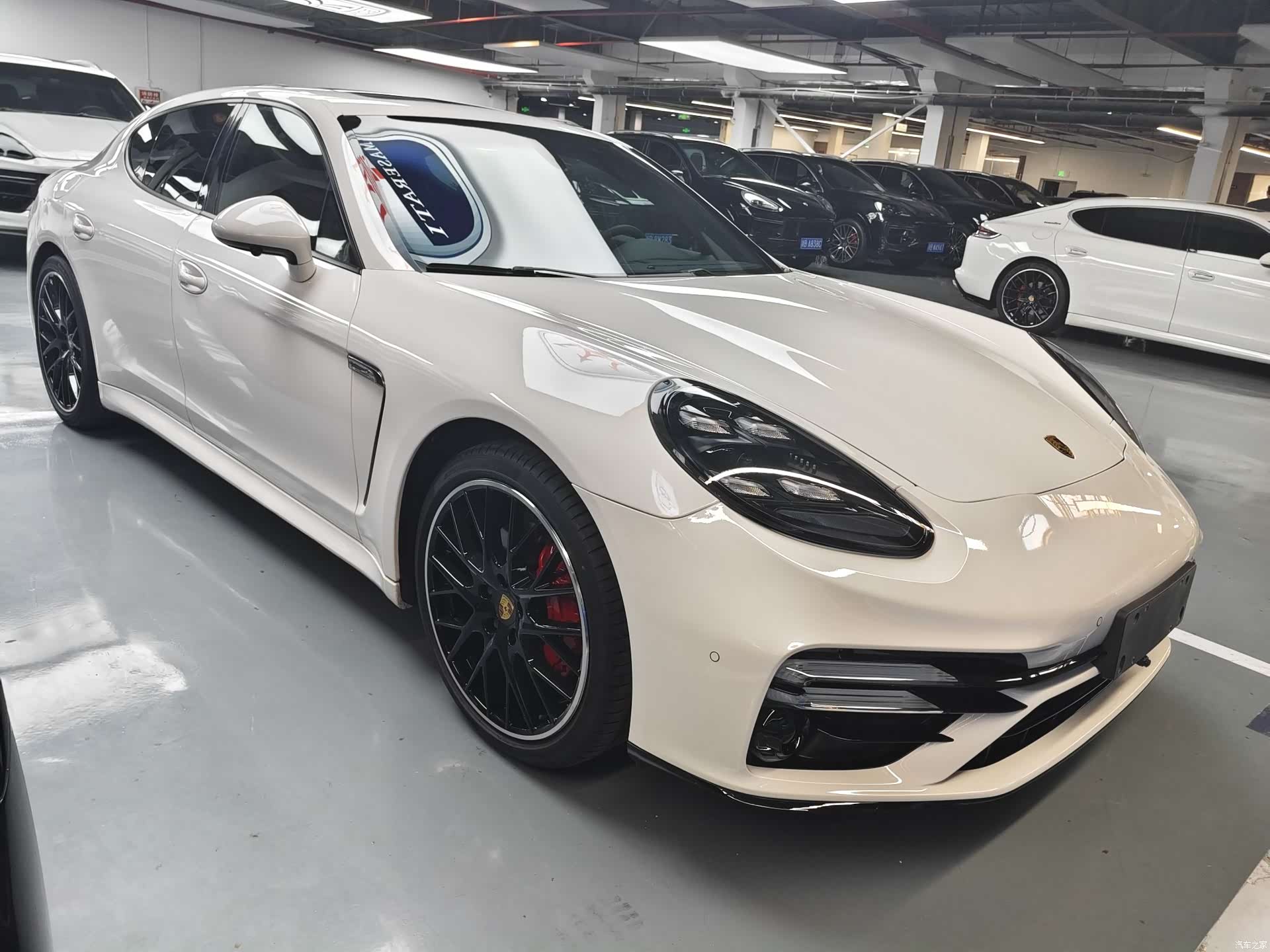 Porsche Panamera, 2015 3