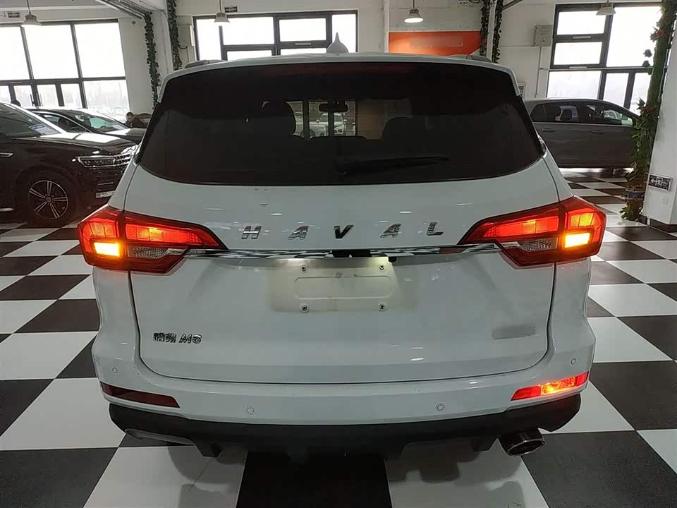 Haval M6
