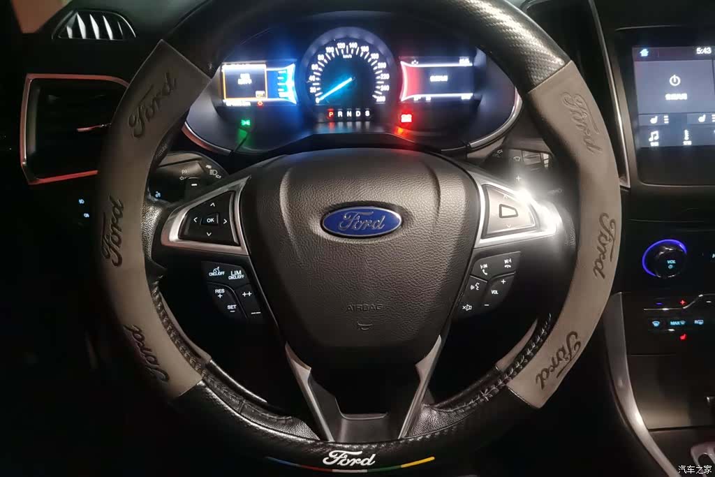 Ford Edge, 2016 15