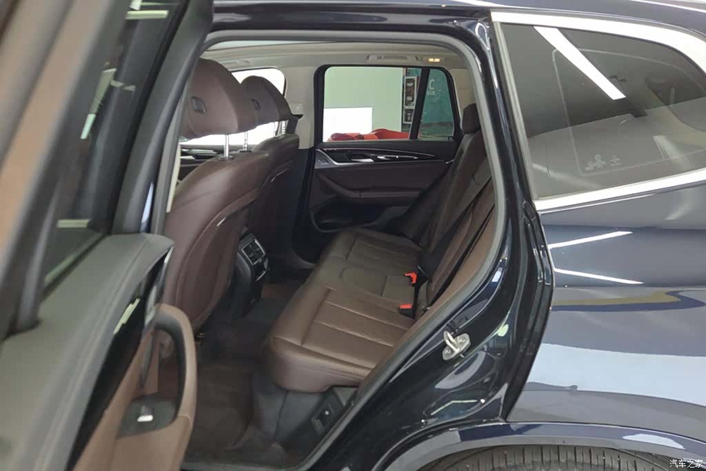 BMW X3, 2022 11