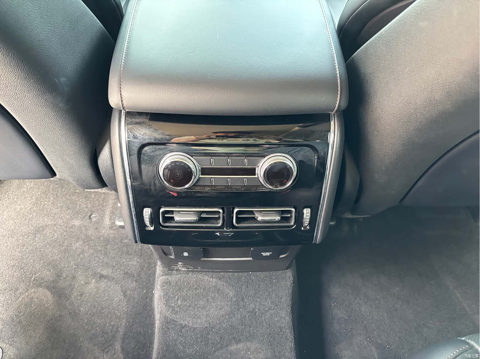 Lincoln Aviator, 2021 17