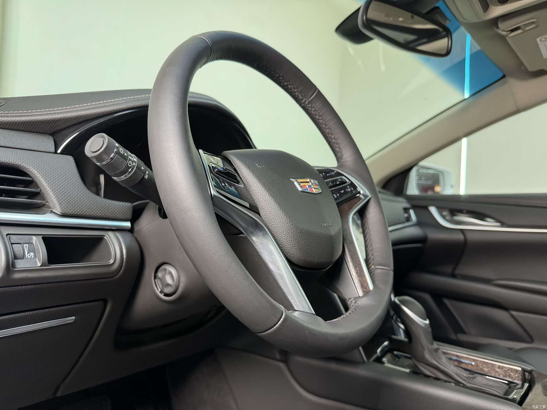 Cadillac XTS, 2019 19