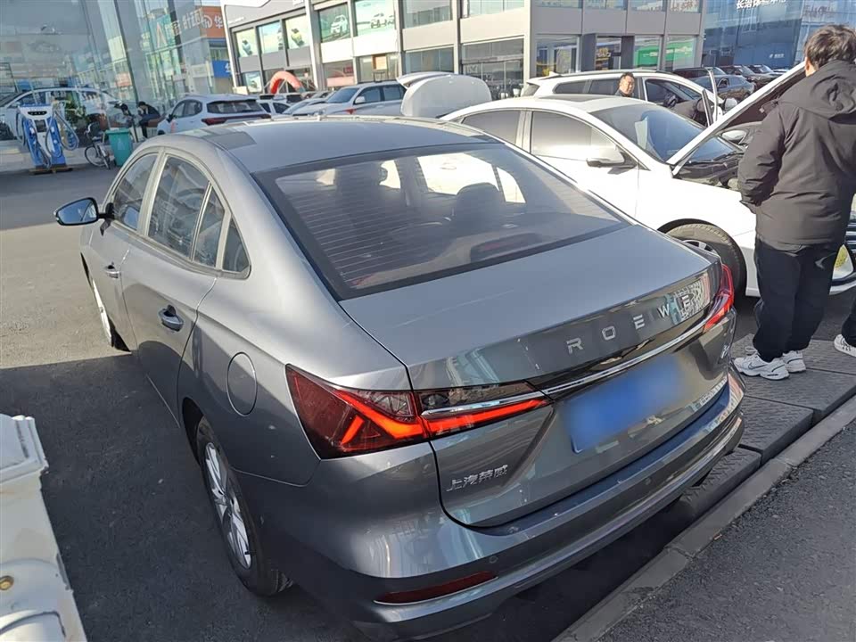Roewe i5