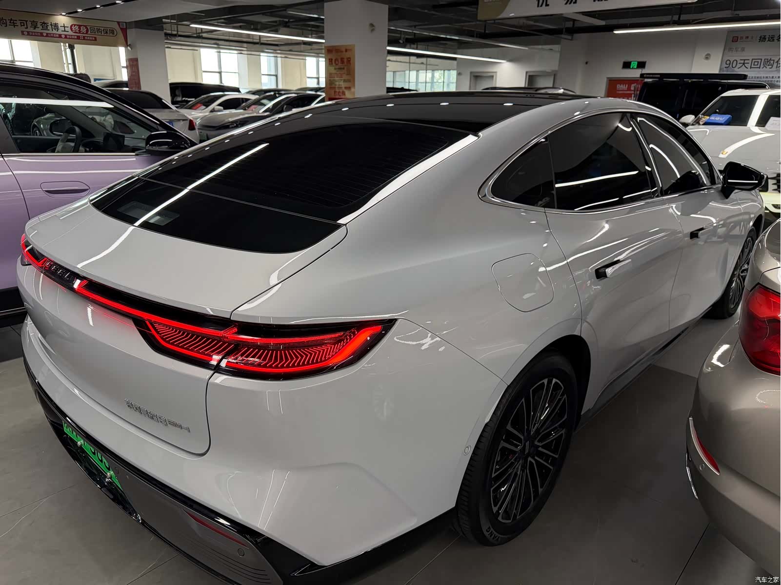 Geely 8, 2025 6