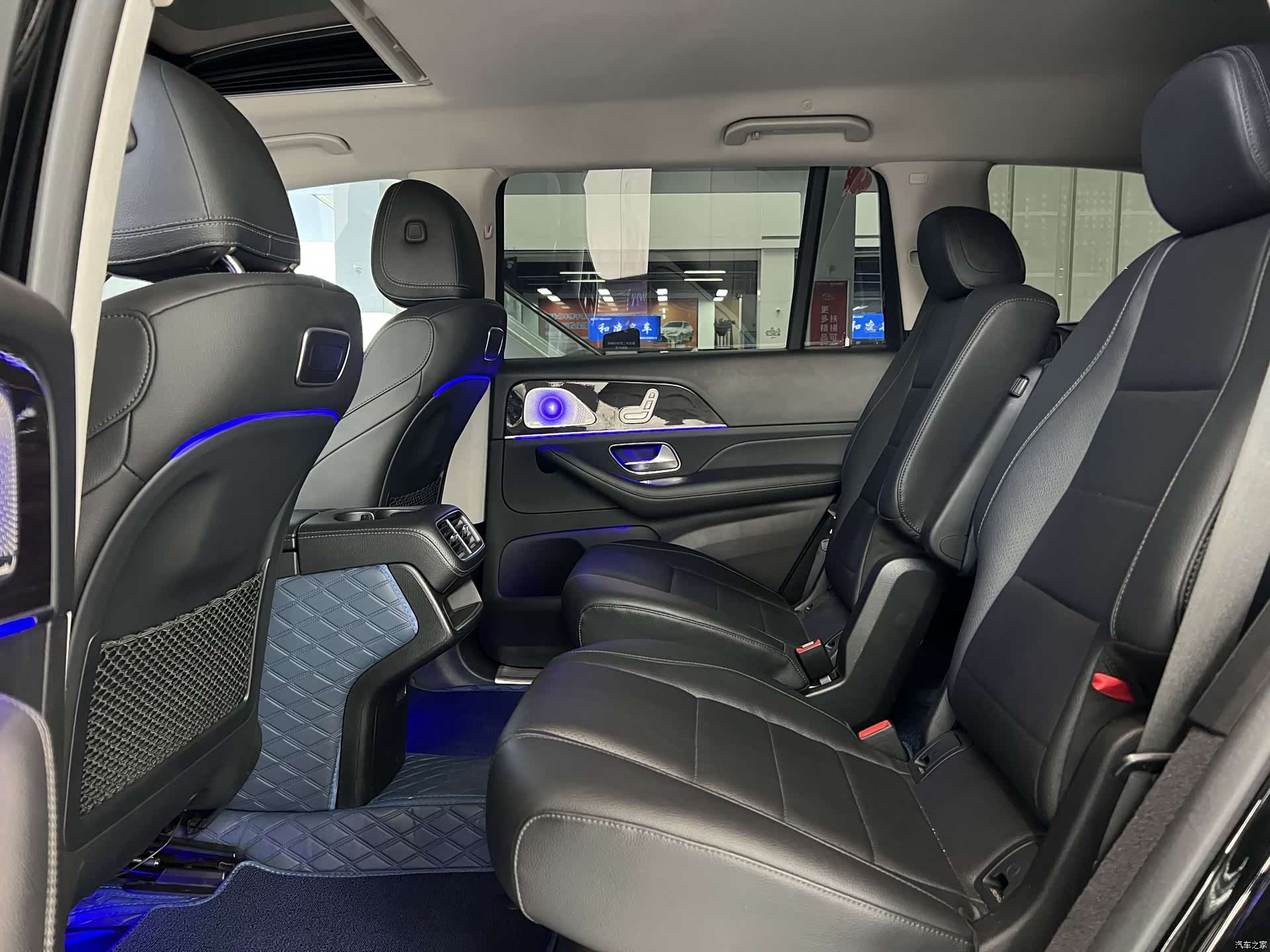 Mercedes-Benz GLS, 2021 23