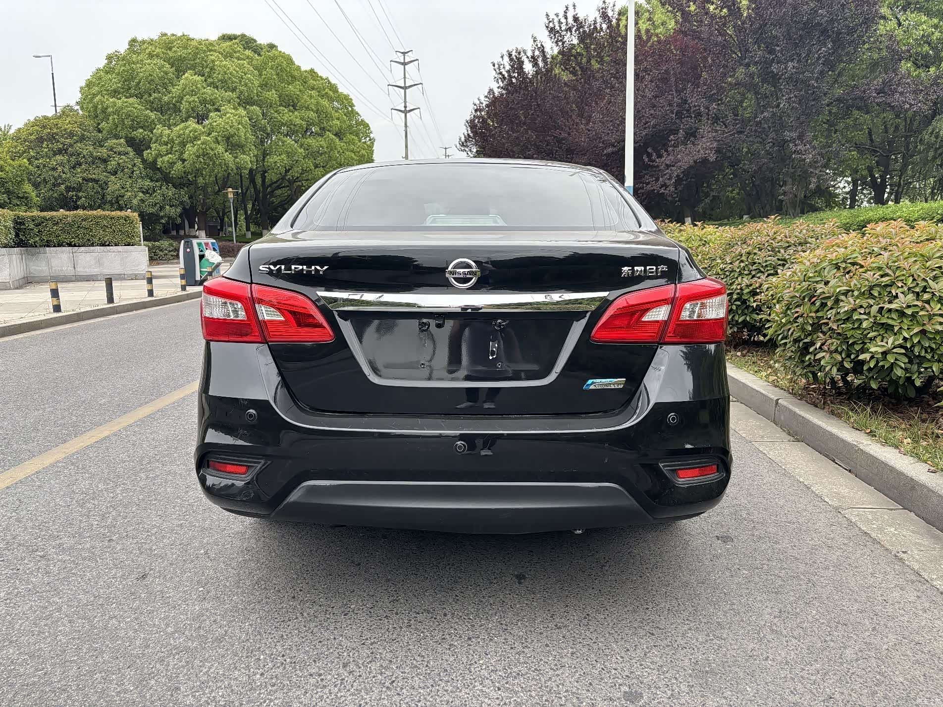 Nissan Sylphy, 2017 4