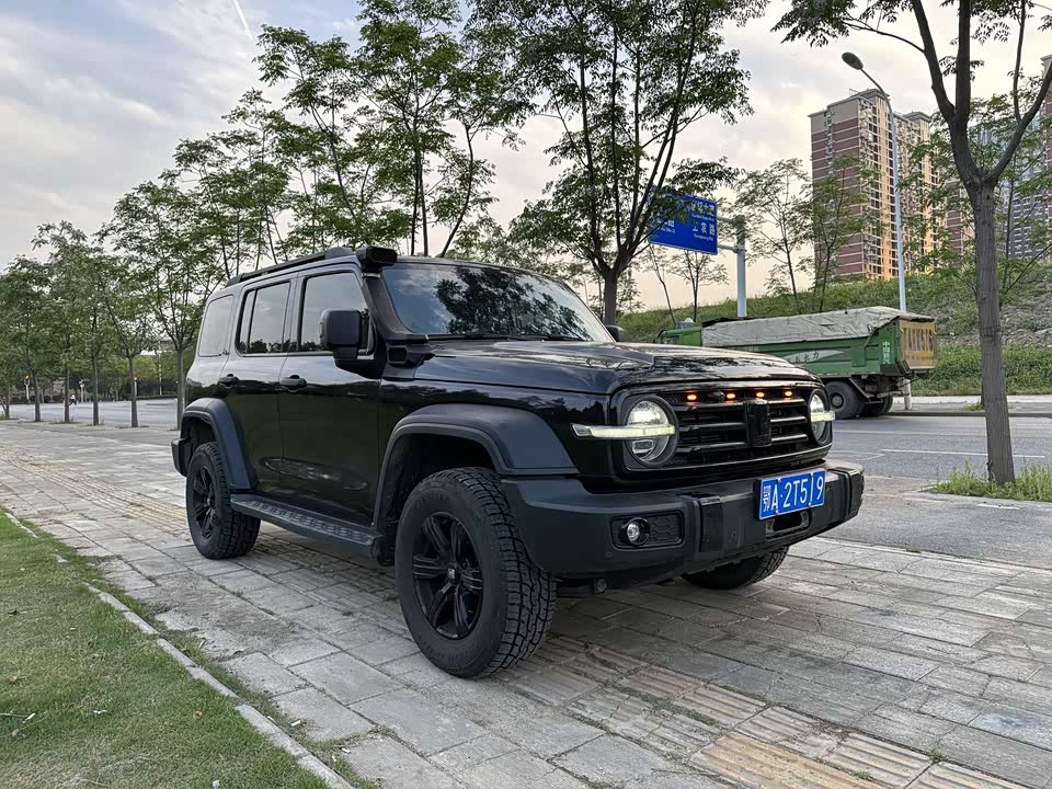 Tank 300 Tank 300